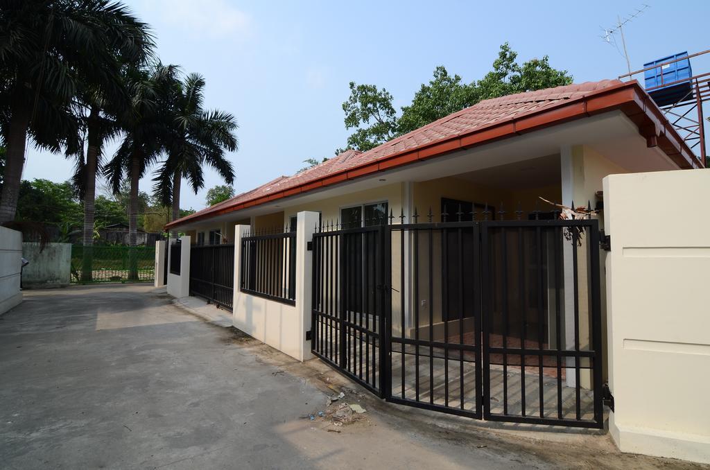 Vista Residence Yangon Exterior photo
