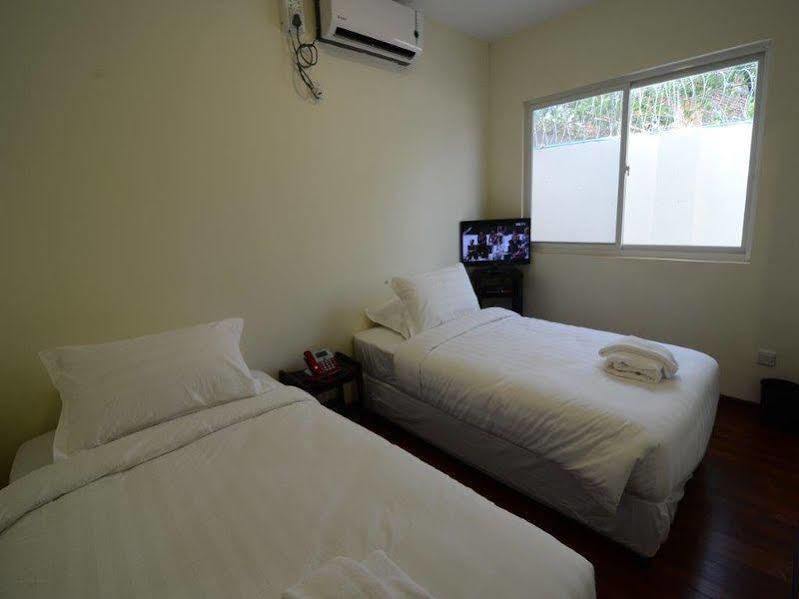 Vista Residence Yangon Exterior photo